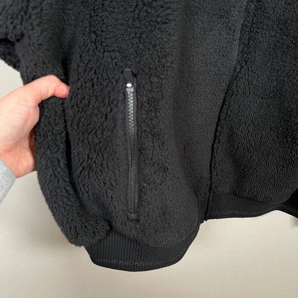 Athleta Tugga Sherpa Fleece Jacket Size 1X Black Bomber Athletic Travel Active - Picture 7 of 12